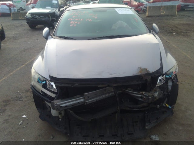2011 HONDA CR-Z VIN: JHMZF1D47BS002519