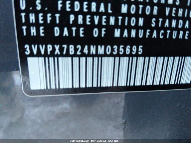 3VVPX7B24NM035695 Volkswagen TAOS SE