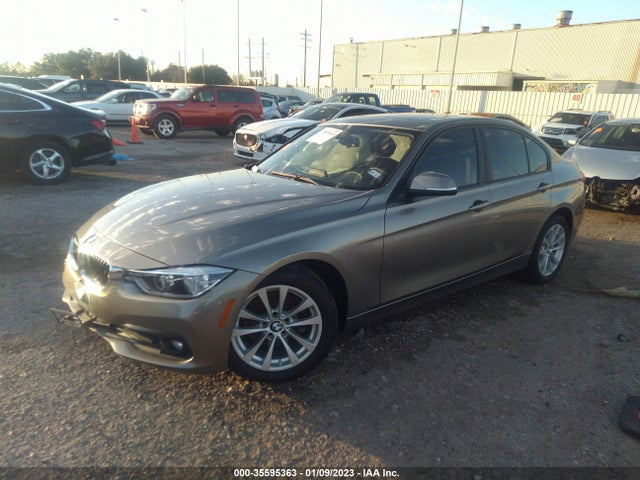 BMW 3 Series 320i Xdrive 2018 WBA8A3C56JA067364 Image 2