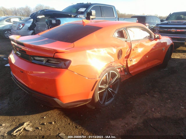 Chevrolet CAMARO 2SS 2018 1G1FG1R71J0157994 Image 4