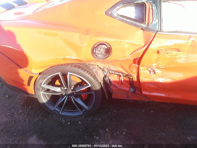 Chevrolet CAMARO 2SS 2018 1G1FG1R71J0157994 Image 6