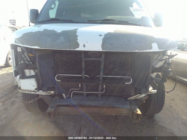 Chevrolet EXPRESS CARGO VAN 2011 1GCWGFBG8B1181784 Image 6