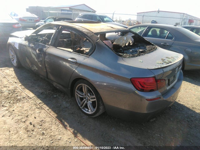 BMW 5 Series 2013 WBAFR9C51DD226779 Image 3