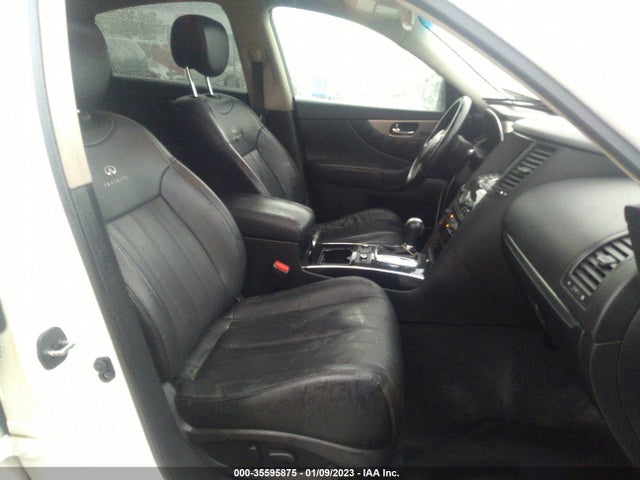 2014 Infiniti QX70, VIN: JN8CS1MU4EM451673