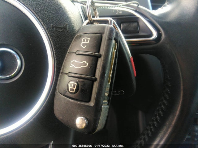 WA1EFCFSXFR010449 Audi Q3 2.0t Premium Plus