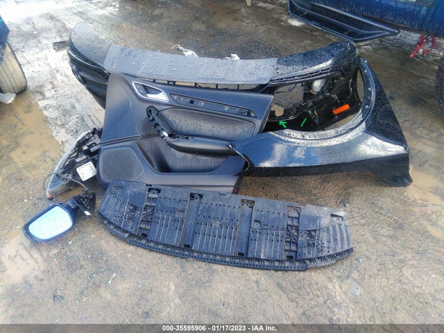 WA1EFCFSXFR010449 Audi Q3 2.0t Premium Plus
