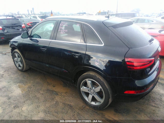 WA1EFCFSXFR010449 Audi Q3 2.0t Premium Plus
