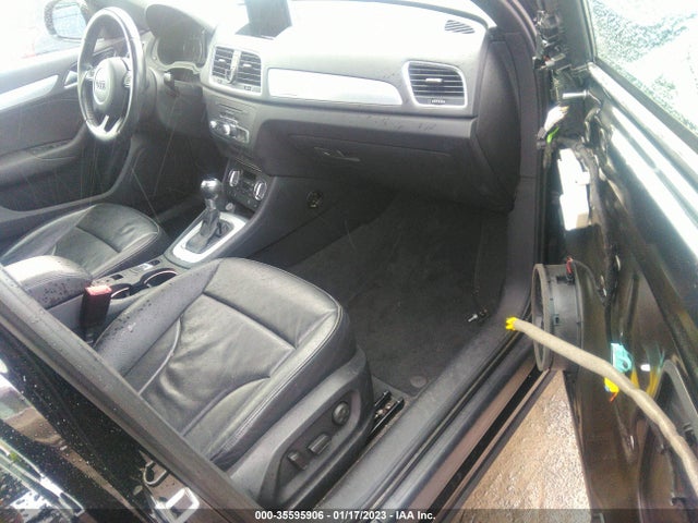 WA1EFCFSXFR010449 Audi Q3 2.0t Premium Plus