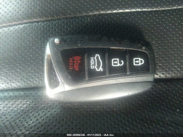 2015 Hyundai Genesis, VIN: KMHGN4JE7FU047024