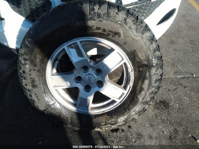 Jeep Grand Cherokee Laredo 2005 1J4GS48K95C711931 Image 4