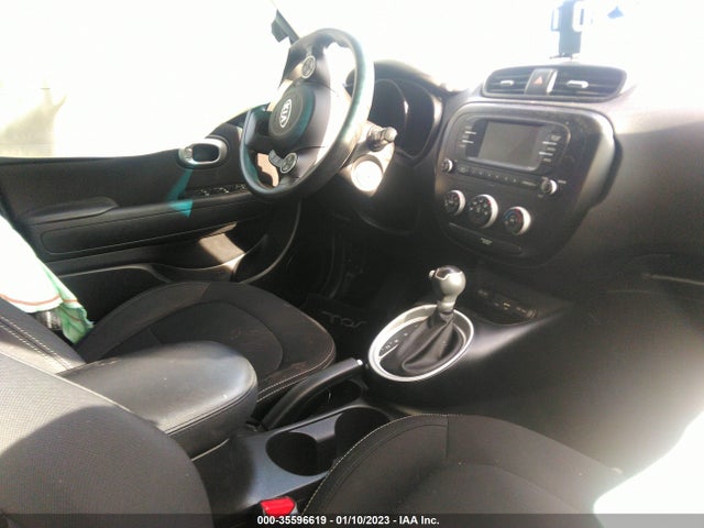 KIA Soul Base 2018 KNDJN2A27J7537359 Image 5