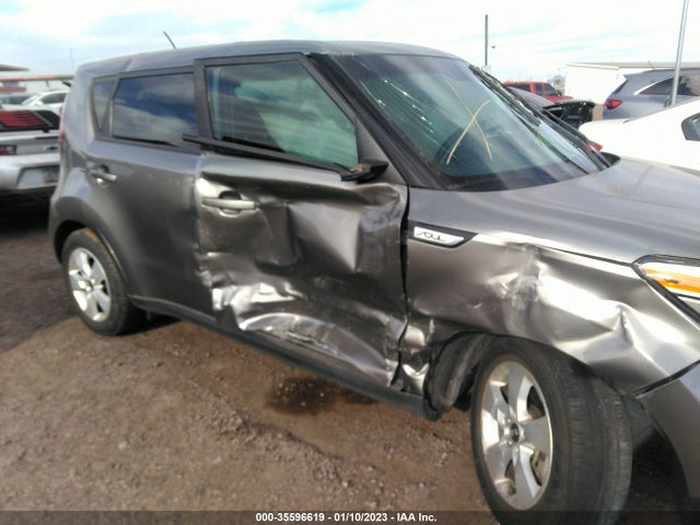 KIA Soul Base 2018 KNDJN2A27J7537359 Image 6