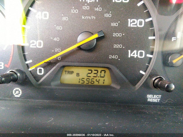 2000 HONDA ACCORD SDN LX VIN: 1HGCG1645YA028506