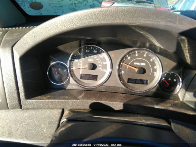 1J8GR48K18C137629 Jeep Grand Cherokee Laredo