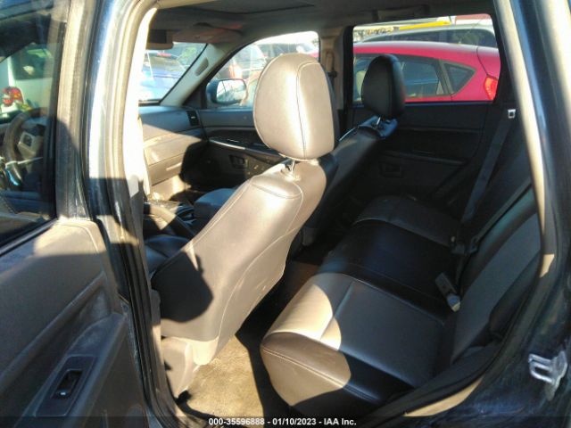 1J8GR48K18C137629 Jeep Grand Cherokee Laredo