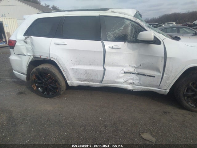 2017 Jeep Grand Cherokee, VIN: 1C4RJFAG8HC704685