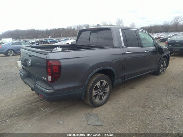 2017 Honda Ridgeline, VIN: 5FPYK3F71HB039221