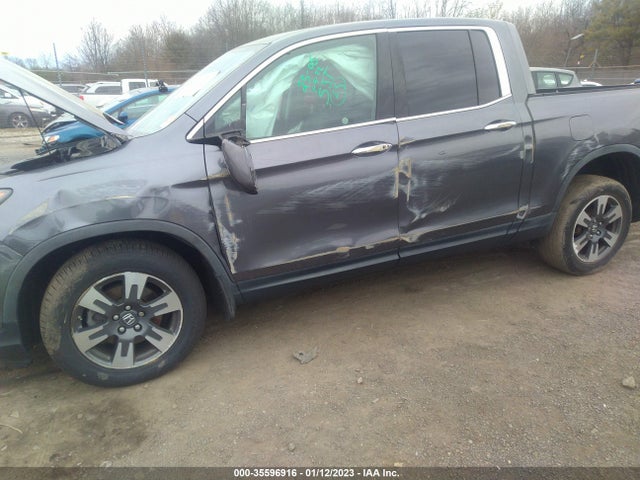 2017 Honda Ridgeline, VIN: 5FPYK3F71HB039221