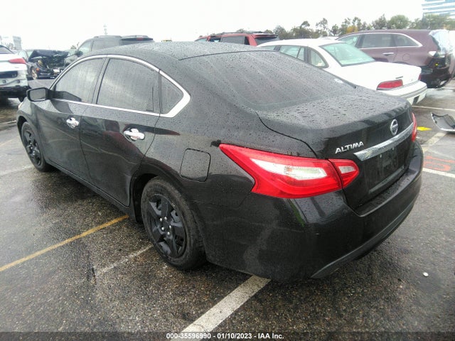 Nissan Altima 2.5 S 2017 1N4AL3AP3HN352552 Image 3