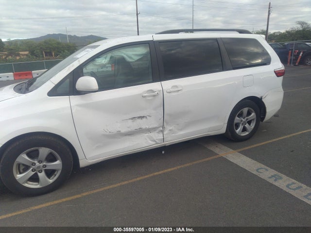 2016 TOYOTA SIENNA LE VIN: 5TDKK3DC7GS764895