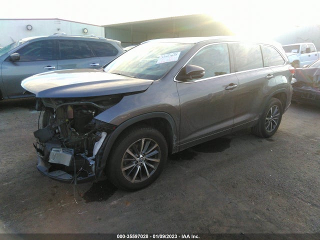 Toyota Highlander Se/xle 2018 5TDKZRFH0JS546621 Image 2