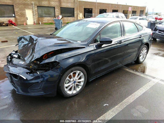 2020 Ford Fusion, VIN: 3FA6P0LUXLR127546