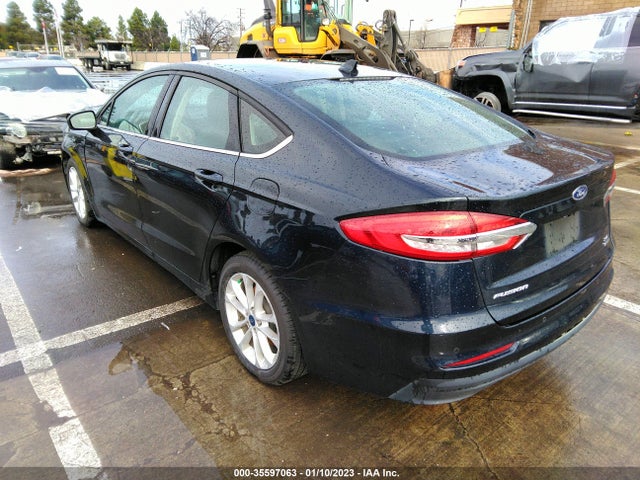 2020 Ford Fusion, VIN: 3FA6P0LUXLR127546