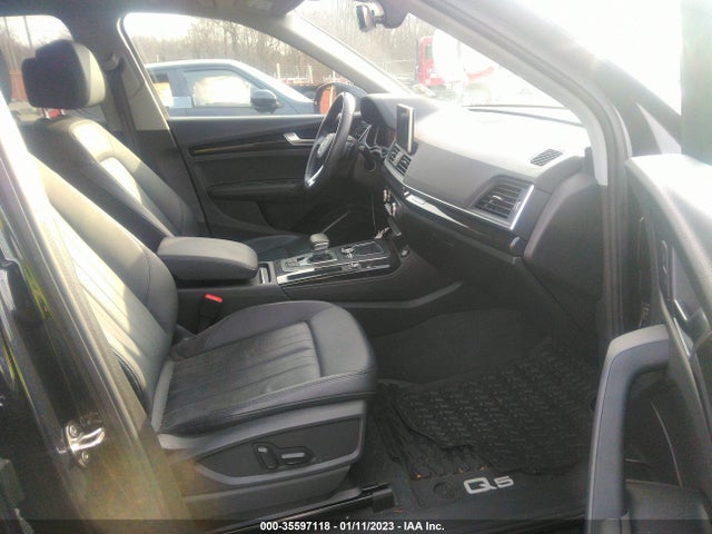 WA1E2AFY9L2064673 Audi Q5 Premium Plus