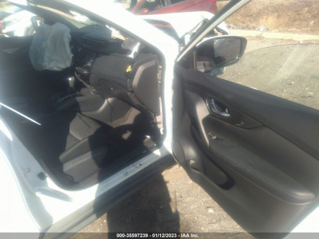 KNMAT2MV1HP572940 Nissan ROGUE S