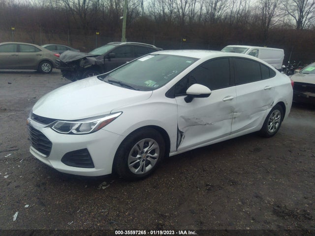 2019 CHEVROLET CRUZE VIN: 1G1BJ5SM0K7104204