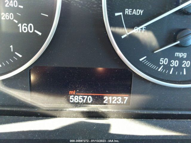 WBXHU7C3XHP924957 BMW X1 Sdrive28i