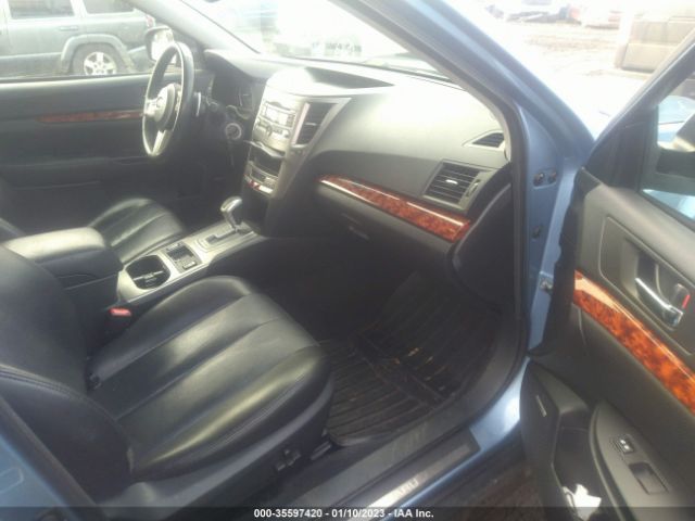 4S4BRCJC1B3325682 Subaru Outback 2.5i Limited