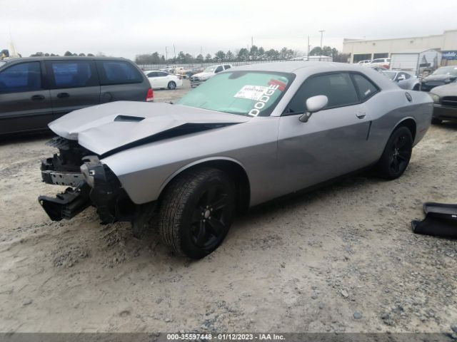 2C3CDZAG0GH194945 Dodge Challenger Sxt