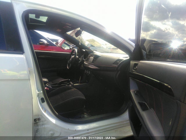 2017 Mitsubishi Lancer, VIN: JA32U2FU4HU014327