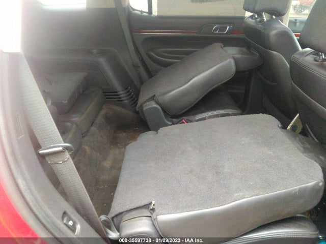 Lincoln MKT 2010 2LMHJ5FR3ABJ06719 Image 8
