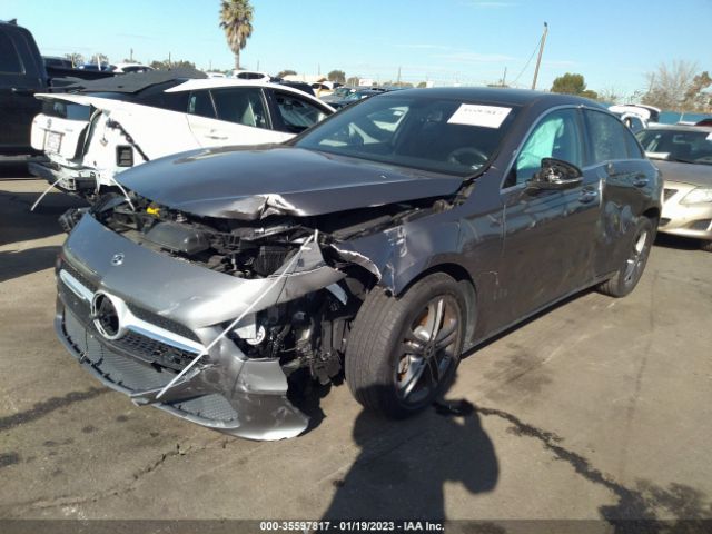 W1K3G4EB8LJ227211 Mercedes-Benz A-class A 220
