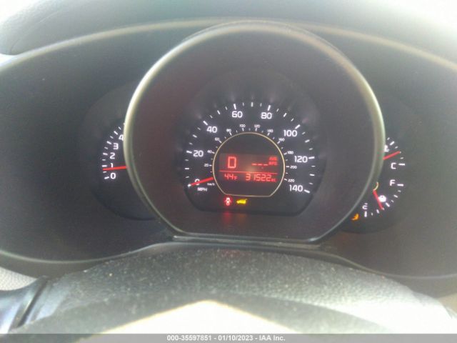 KNDJN2A22G7407028 KIA Soul Base