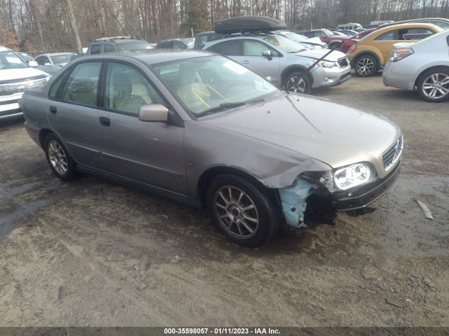 Volvo S40 2004 YV1VS27524F084073 Image 1