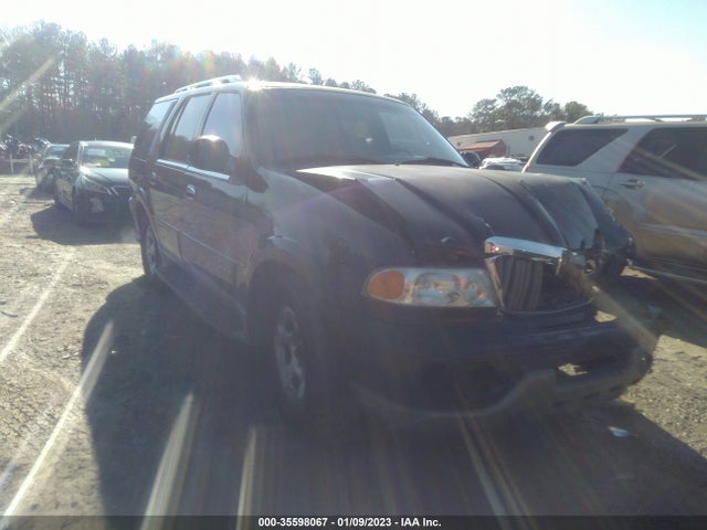 Lincoln Navigator 2001 5LMEU27RX1LJ30385 головне зображення