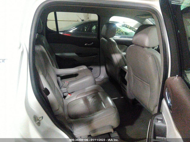 2018 GMC Acadia, VIN: 1GKKNMLS5JZ178776