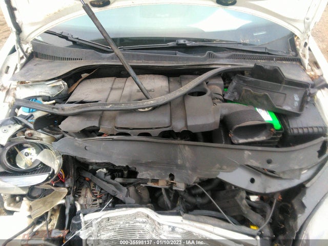 2010 VOLKSWAGEN JETTA SEDAN SE VIN: 3VWRZ7AJ8AM048581