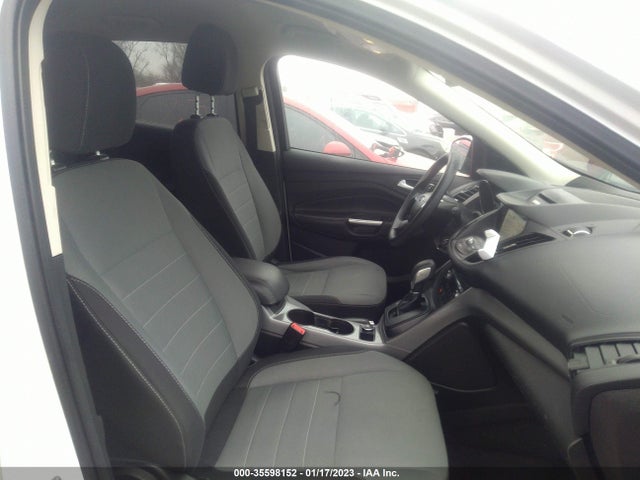 1FMCU9GX9GUB67903 Ford 2016
