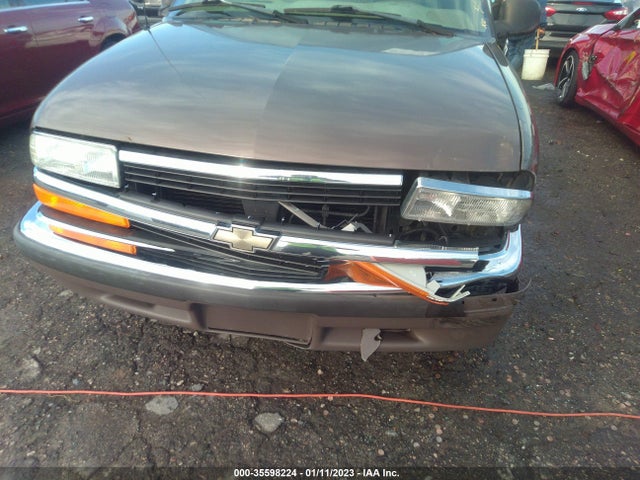 1998 CHEVROLET S-10 LS VIN: 1GCCS1944WK234206