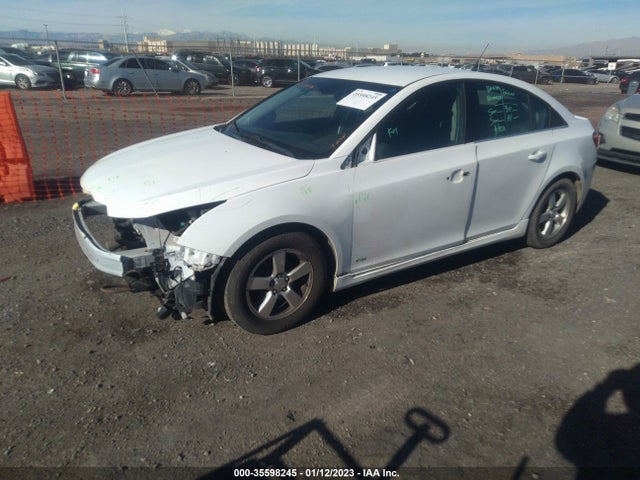 Chevrolet Cruze 1lt 2014 1G1PC5SB9E7241841 Image 2