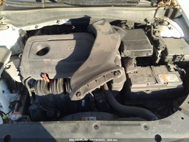 5XXGT4L32GG050040 KIA Optima Lx