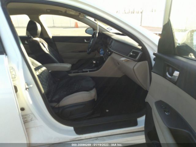 5XXGT4L32GG050040 KIA Optima Lx