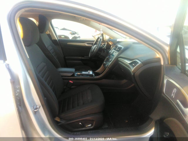 2017 Ford Fusion, VIN: 3FA6P0LU0HR223645