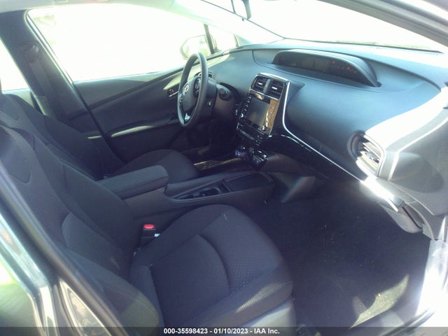 2022 Toyota Prius, VIN: JTDKAMFUXN3182352