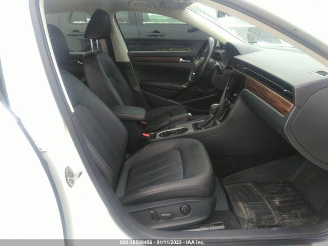 2020 Volkswagen Passat, VIN: 1VWCA7A3XLC004987