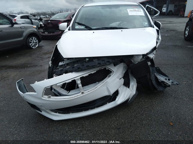 ML32F3FJ2JHF07323 Mitsubishi Mirage G4 Es
